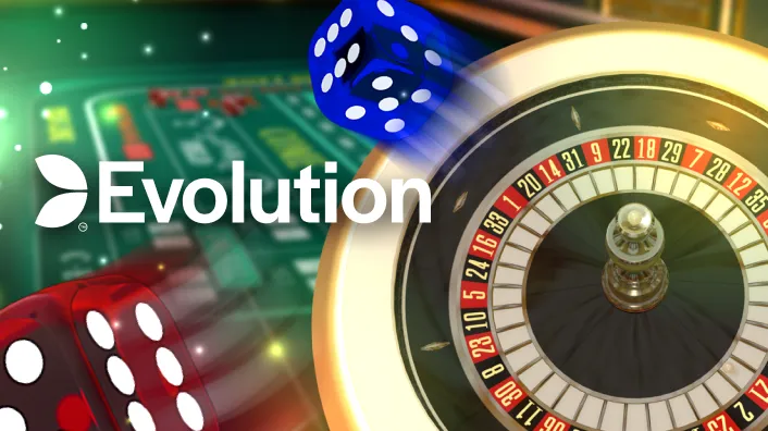 Baccarat cards being dealt in me777 online casino
